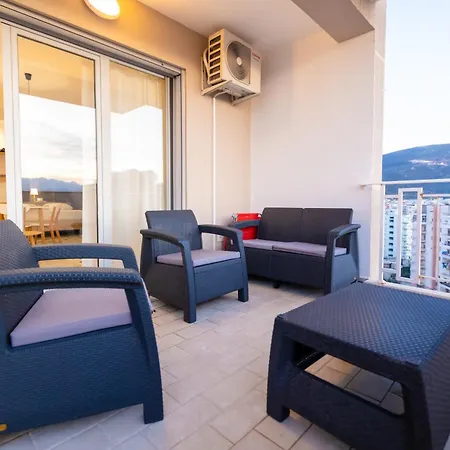 Nikaj Premium 2 * Vlorë