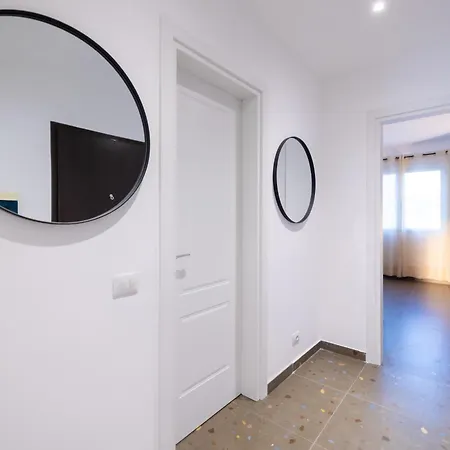 Nikaj Premium 2 Vlorë