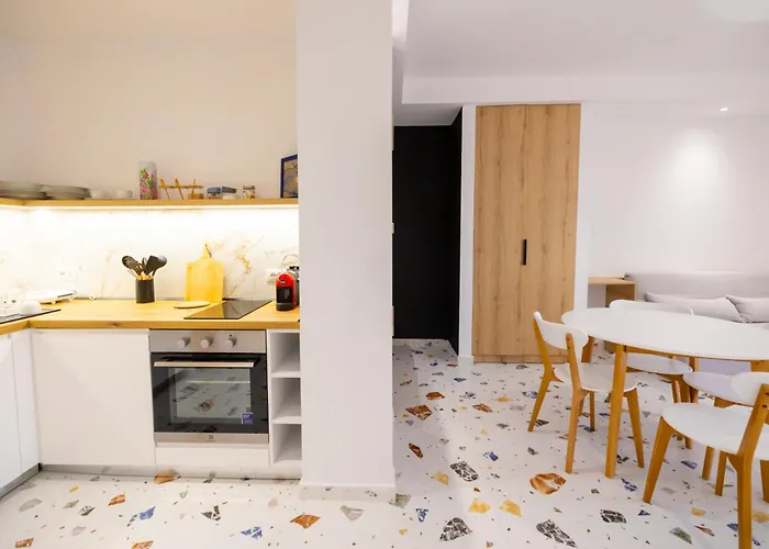 Nikaj Premium 2 * Vlorë