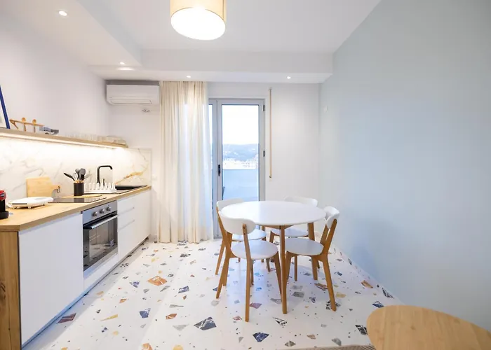 Nikaj Premium 2 * Vlorë